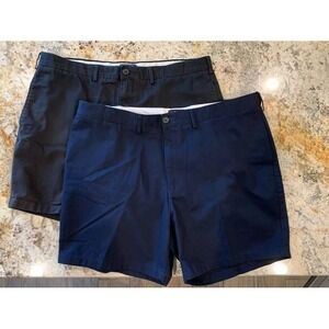 2 Pairs of Men's Lands' End Dress Shorts - Size 40‎